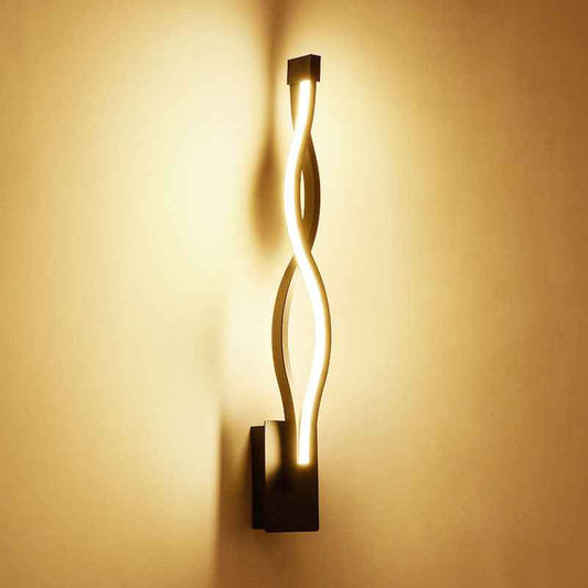 Modern LED Wall Light - Sleek Illumination for Your Home